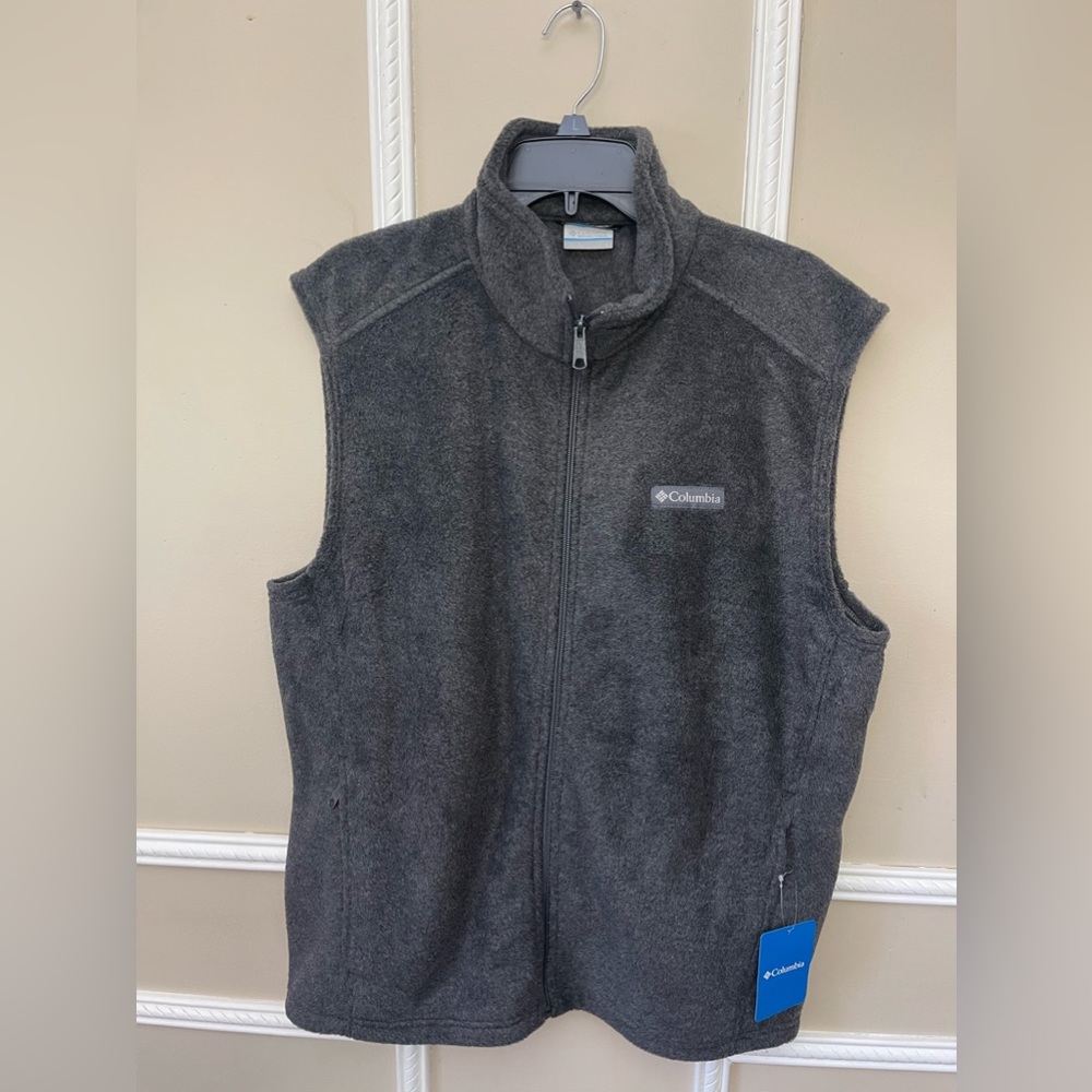 Columbia vest